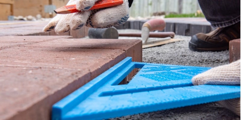 measuring bricks